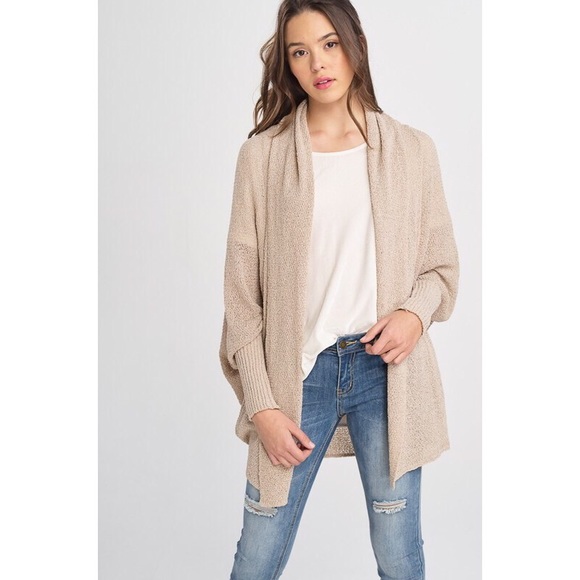 >>LAST<< Camryn Dolman Sleeve Cardigan - Picture 3 of 6